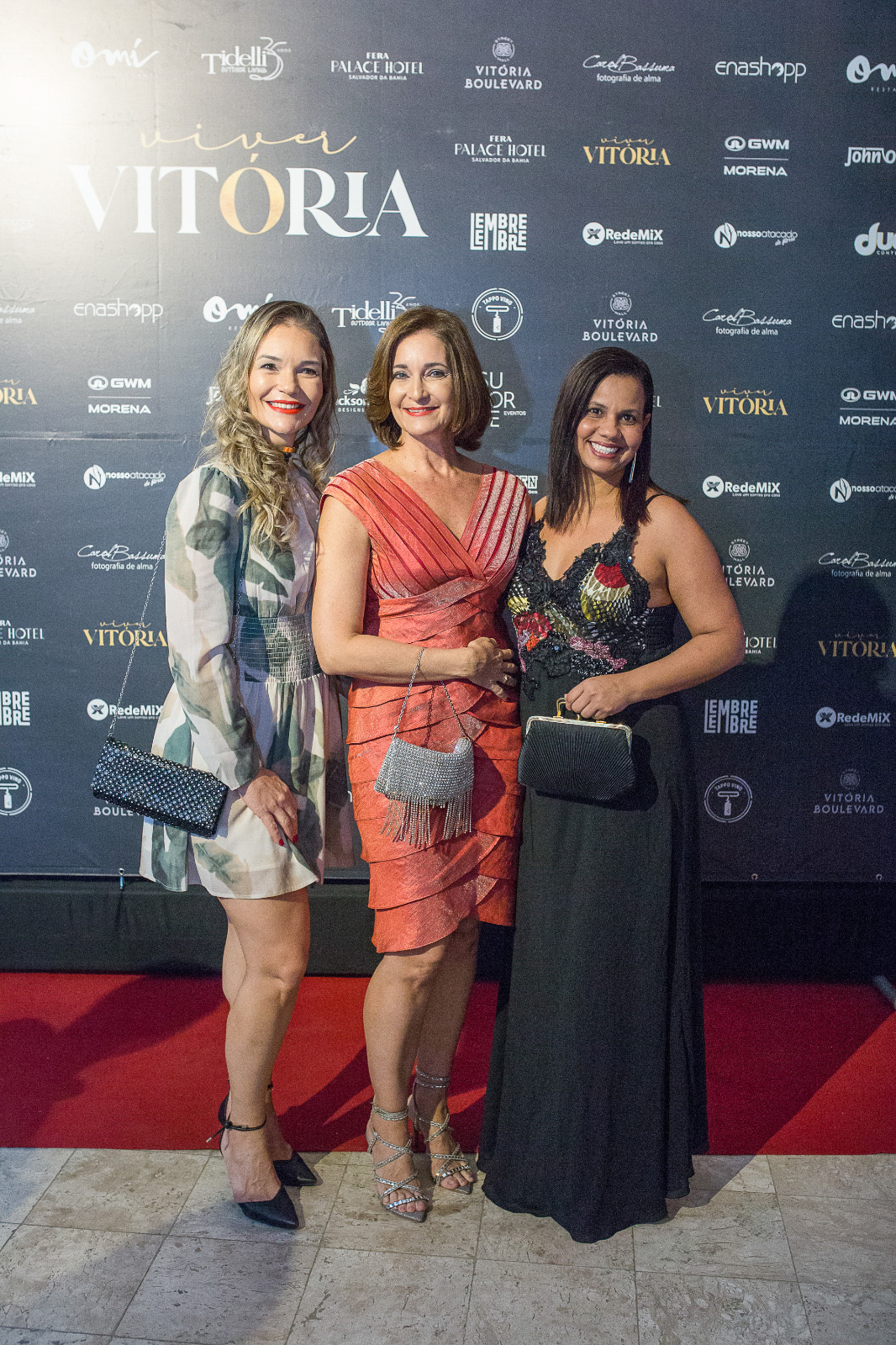 28bad059 8ea4 4b2e 82f8 9692f7a08e61