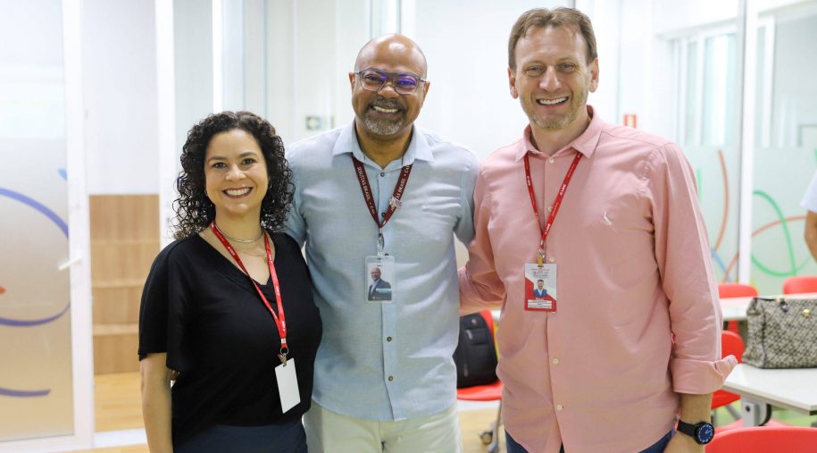 visita sindicato 09 scaled 915x507 1