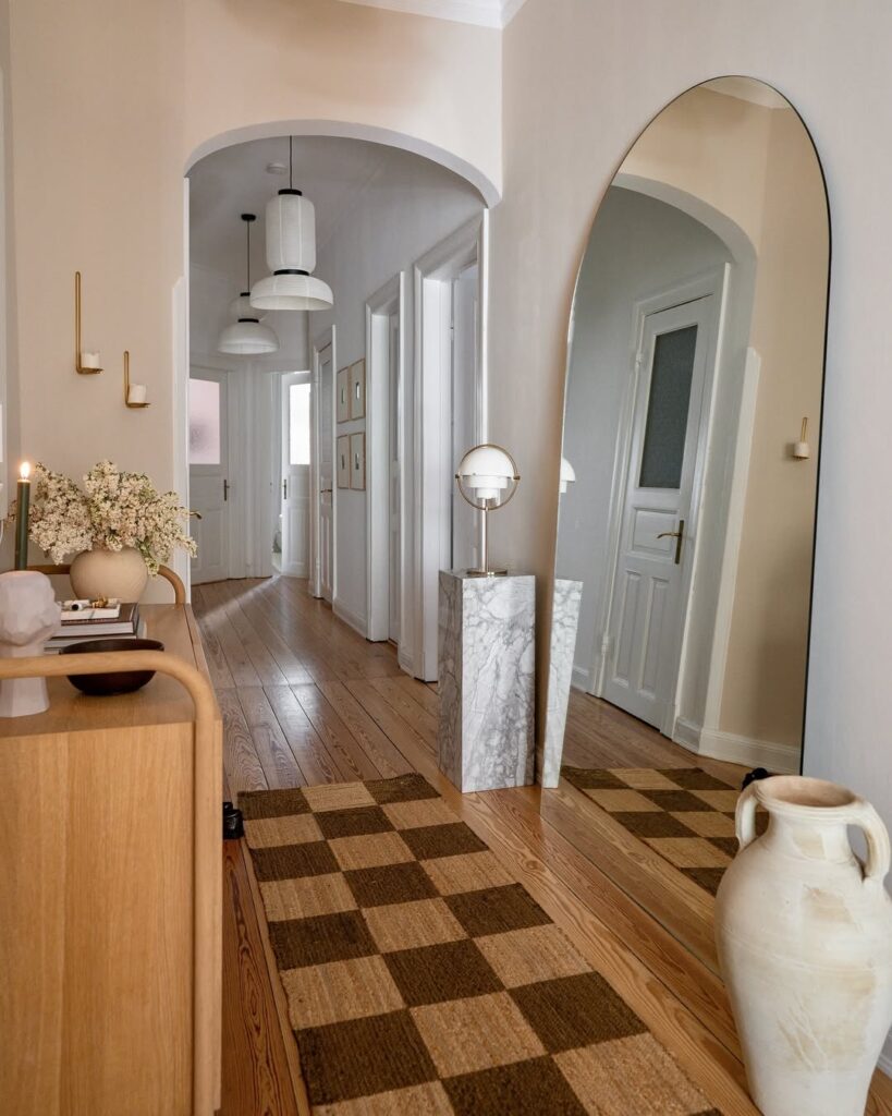 corredor com espelho johannawiemann