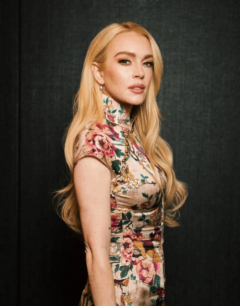 linday lohan vestido japones