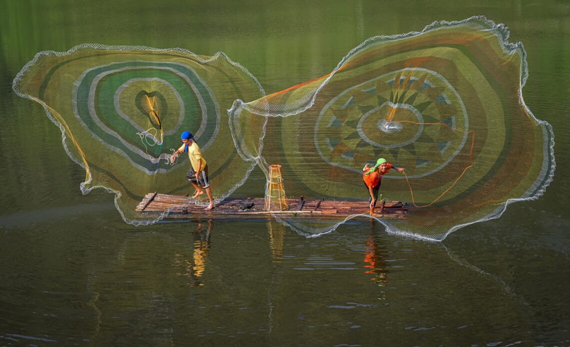 Duo fishing net de Ajar Setiadi