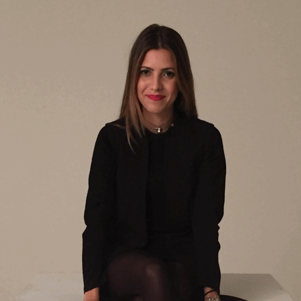 Thais Schreiner divulgacao