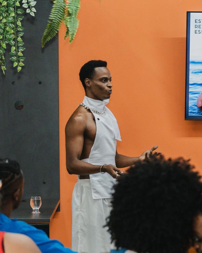 photo 2025 09 12 10 57 41