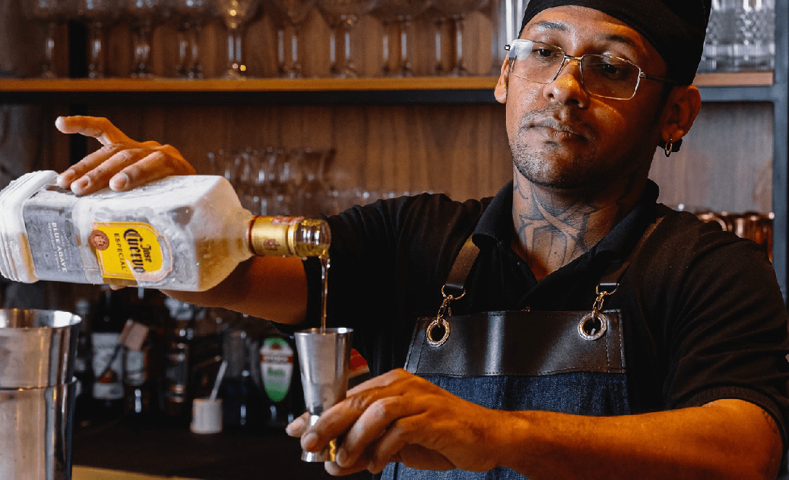 santiago drinks capa