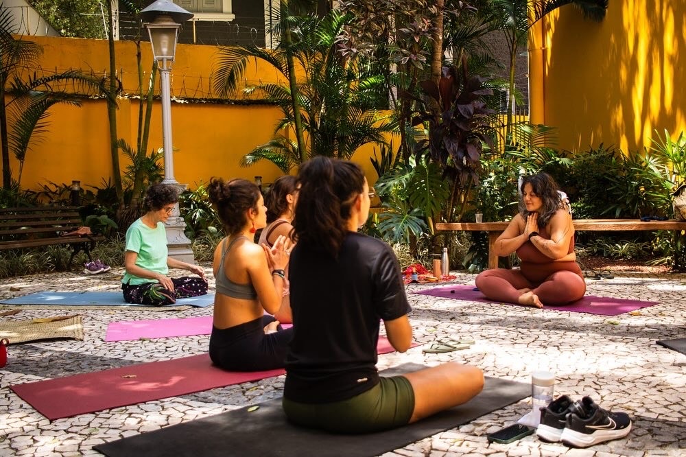 Corpo em Festa – Yoga Brunch Vinhos