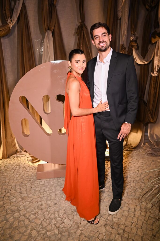 Beatriz Breda e Vitor Coelho