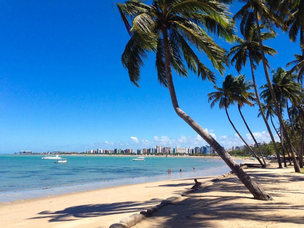 praia de ponta verde