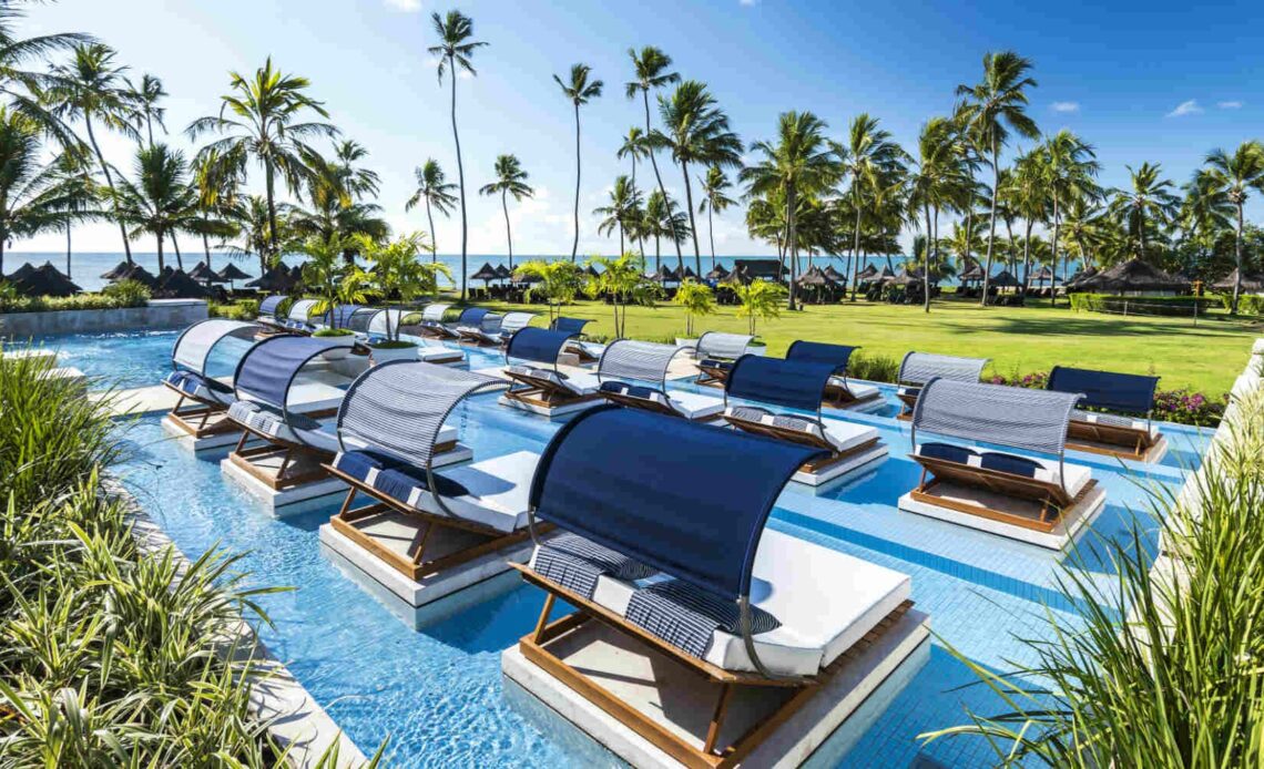 tivoli ecoresort praia do forte bahia pool 3 1920x1000