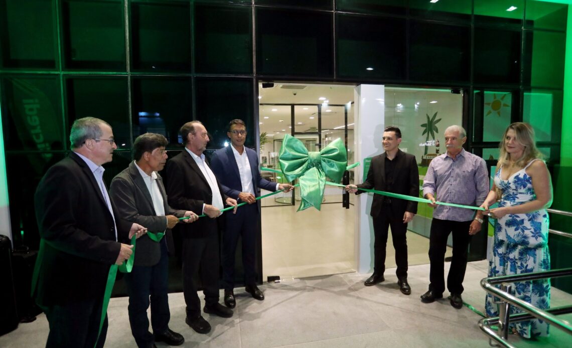 Sicredi inaugura nova agencia na Graca e reforca expansao em Salvador