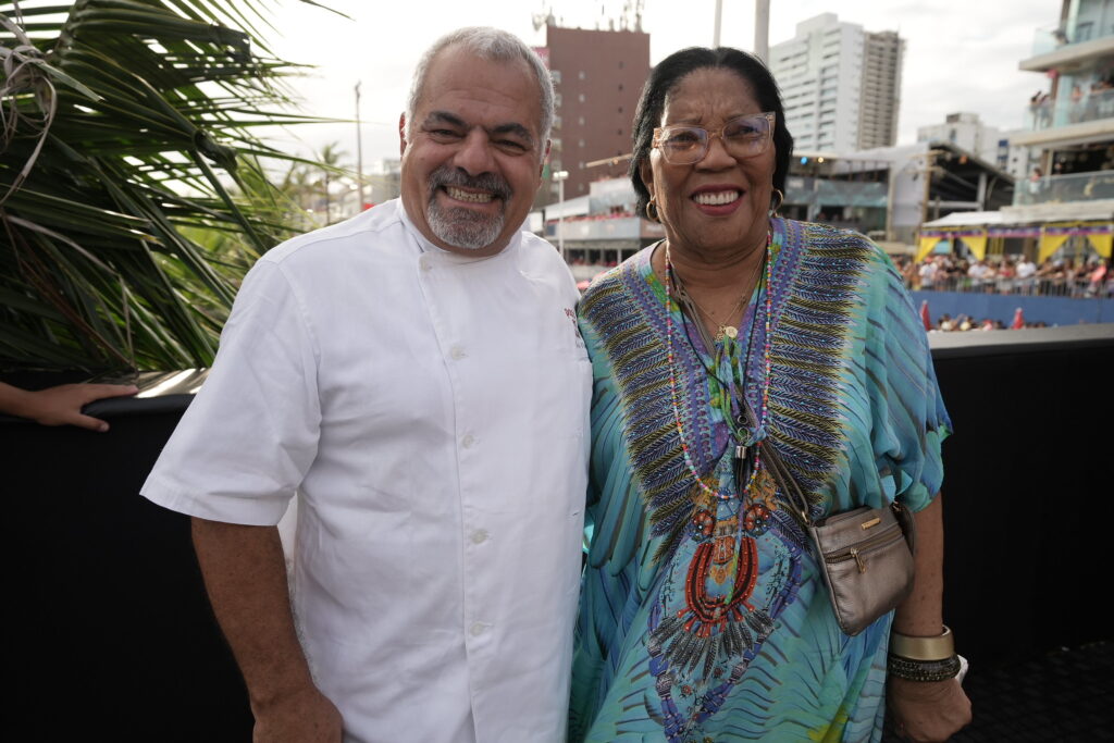 55099720823 af8d0e7650 k.jpg