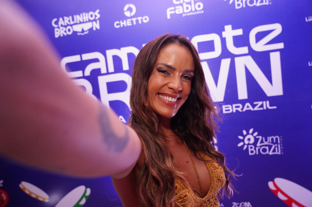 Ju Moraes Azus Imagem