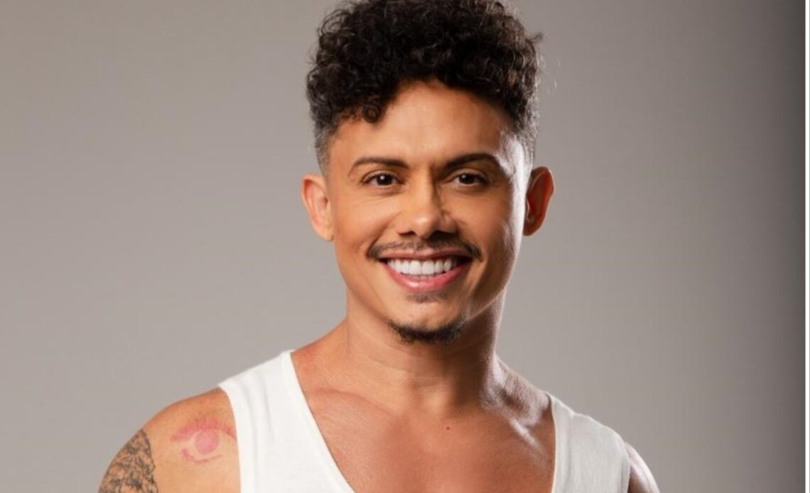 MixCollage 06 Feb 2026 06 38 PM 5633