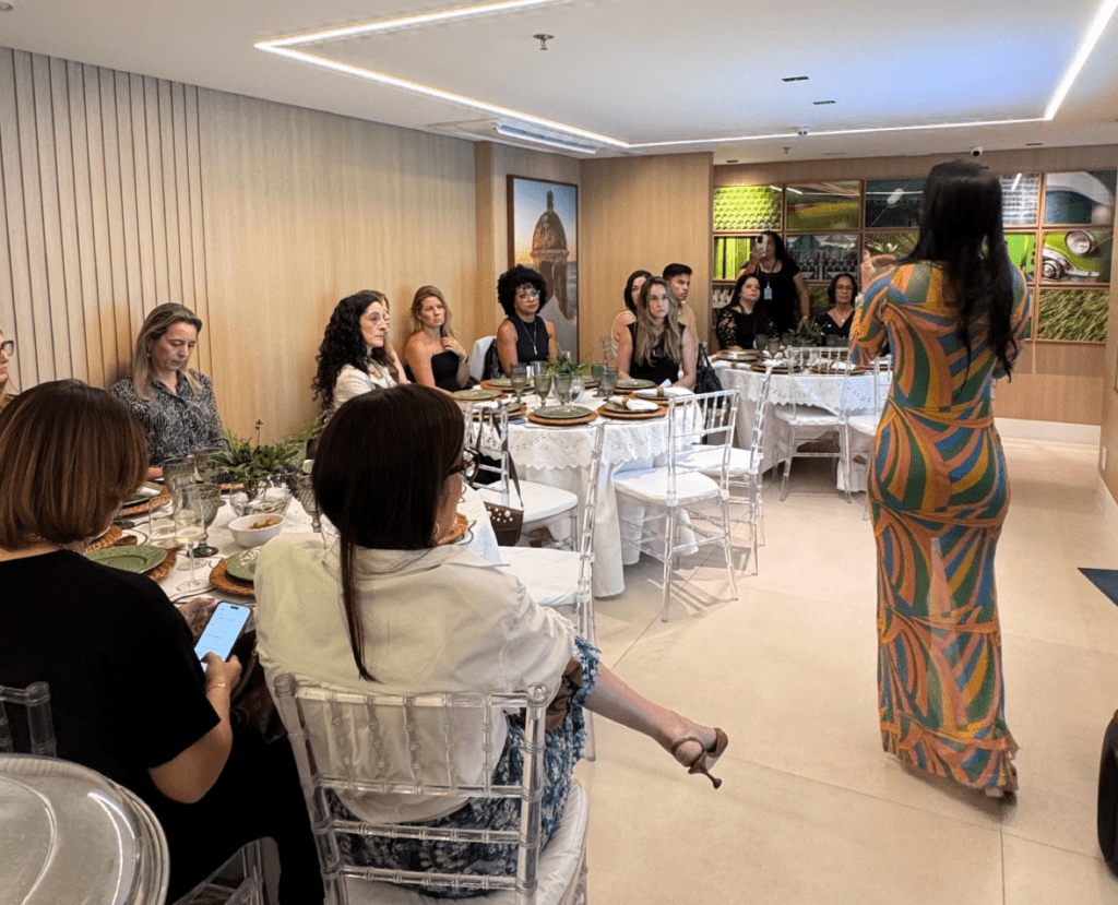 A proposta do Invicta Talks 2026 é criar um espaço de troca entre mulheres que inspiram e fortalecem umas às outras.