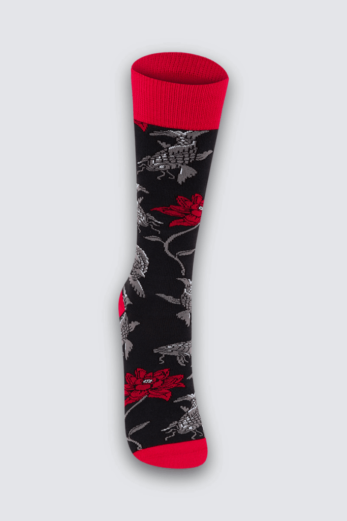 As meias são o alicerce da marca Lupo e ganharam fama justamente por aliarem tecnologia têxtil com uma durabilidade acima da média do mercado.