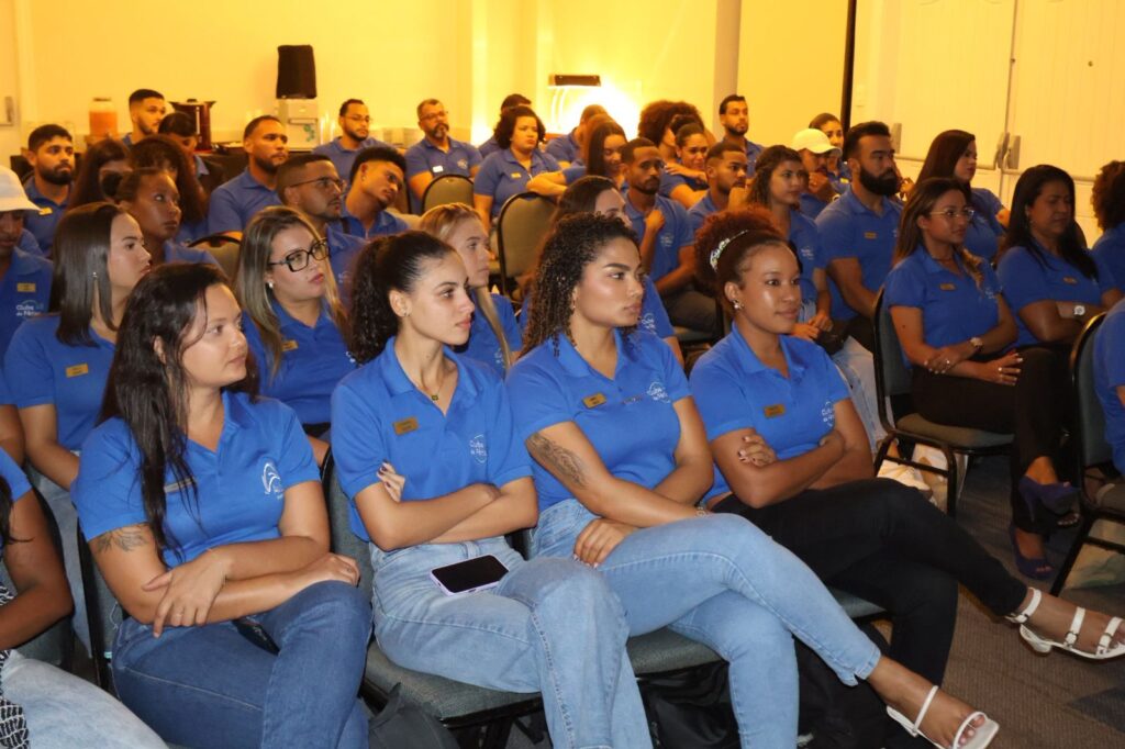 Laíz De Monteê palestra sobre construção de imagem nos negócios 3 Palestra Grupo Aviva
