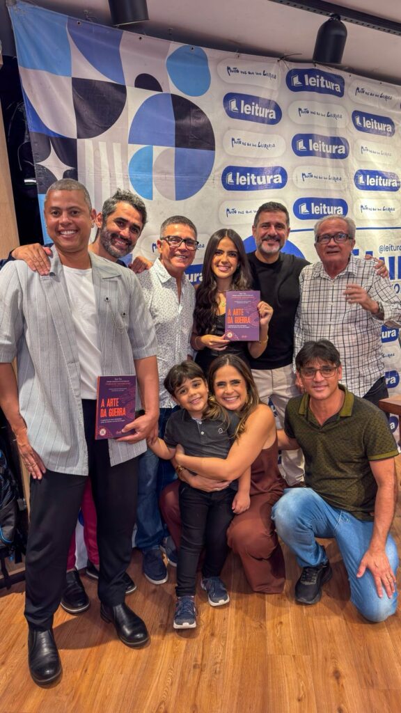 Fabiane Maimone movimenta sessões de autógrafos com livro entre os mais vendidos 13 WhatsApp Image 2026 05 22 at 16.55.57