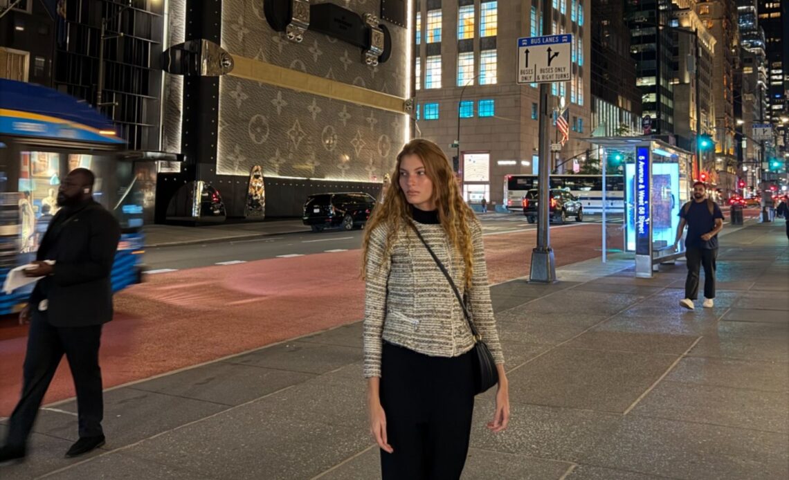 Modelo baiana estreia em Nova York em desfile da Louis Vuitton 1 larissa luois vuitton