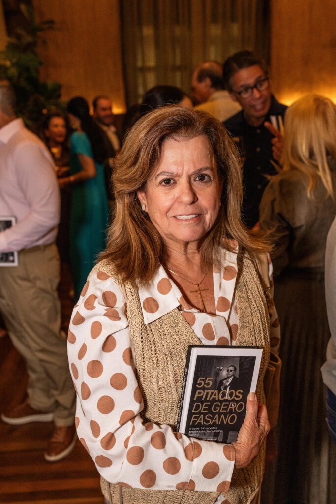 Entre pitacos, brindes e encontros: Gero Fasano lança livro em noite exclusiva no Gero Salvador 5 Amelia Garcez
