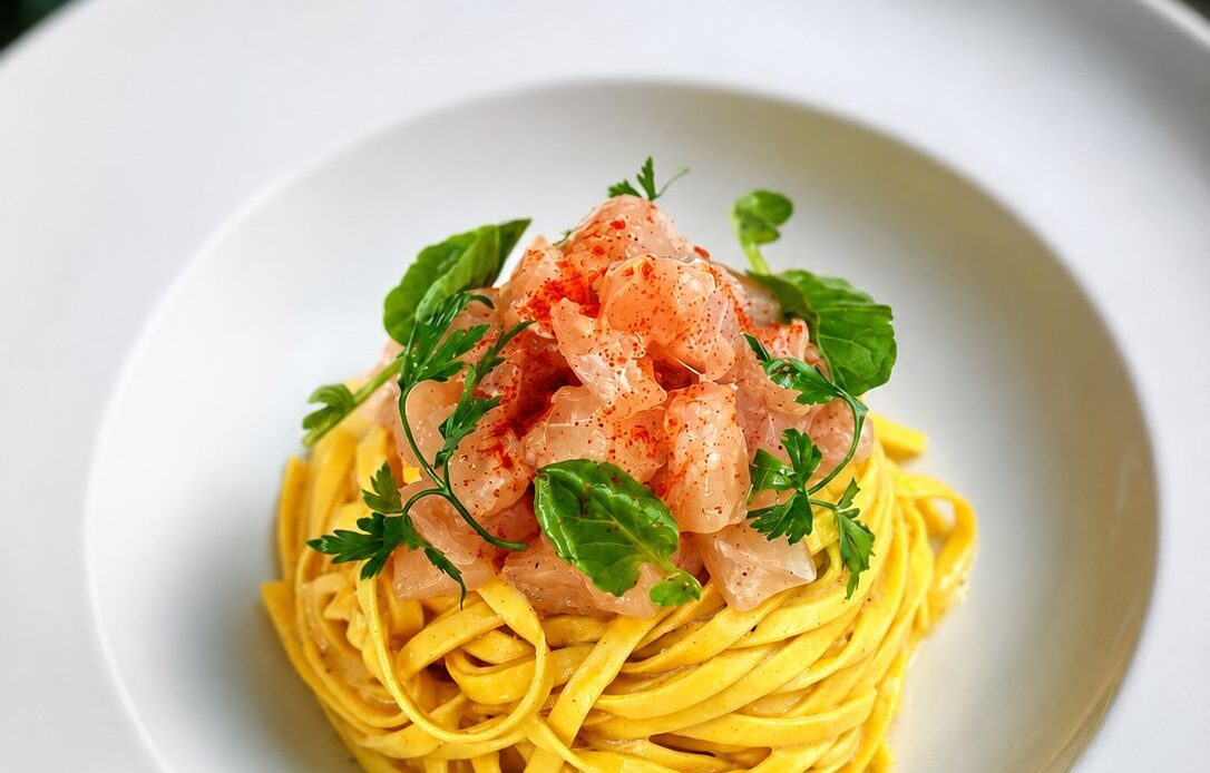 Fettuccine al Limone com tartar de olhete fresco
