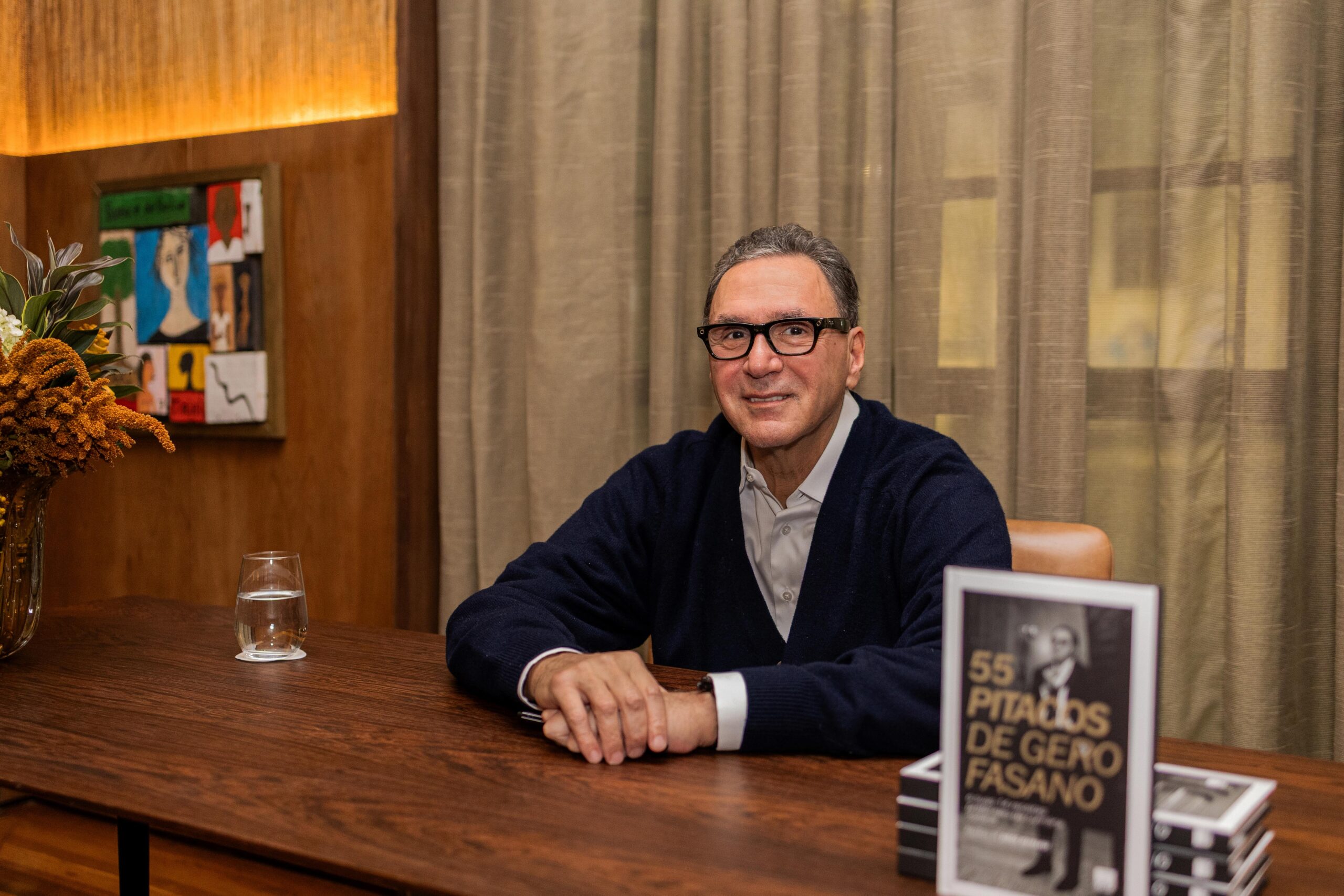 Entre pitacos, brindes e encontros: Gero Fasano lança livro em noite exclusiva no Gero Salvador 1 Gero Fasano.3 scaled