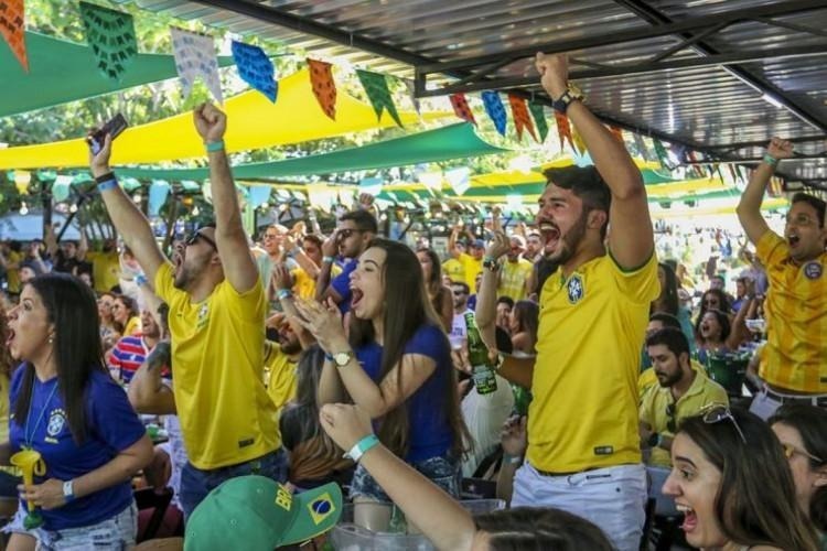 Camarote Império Tio Zé transmite jogos do Brasil no São João de Amargosa 1 Tio Zé