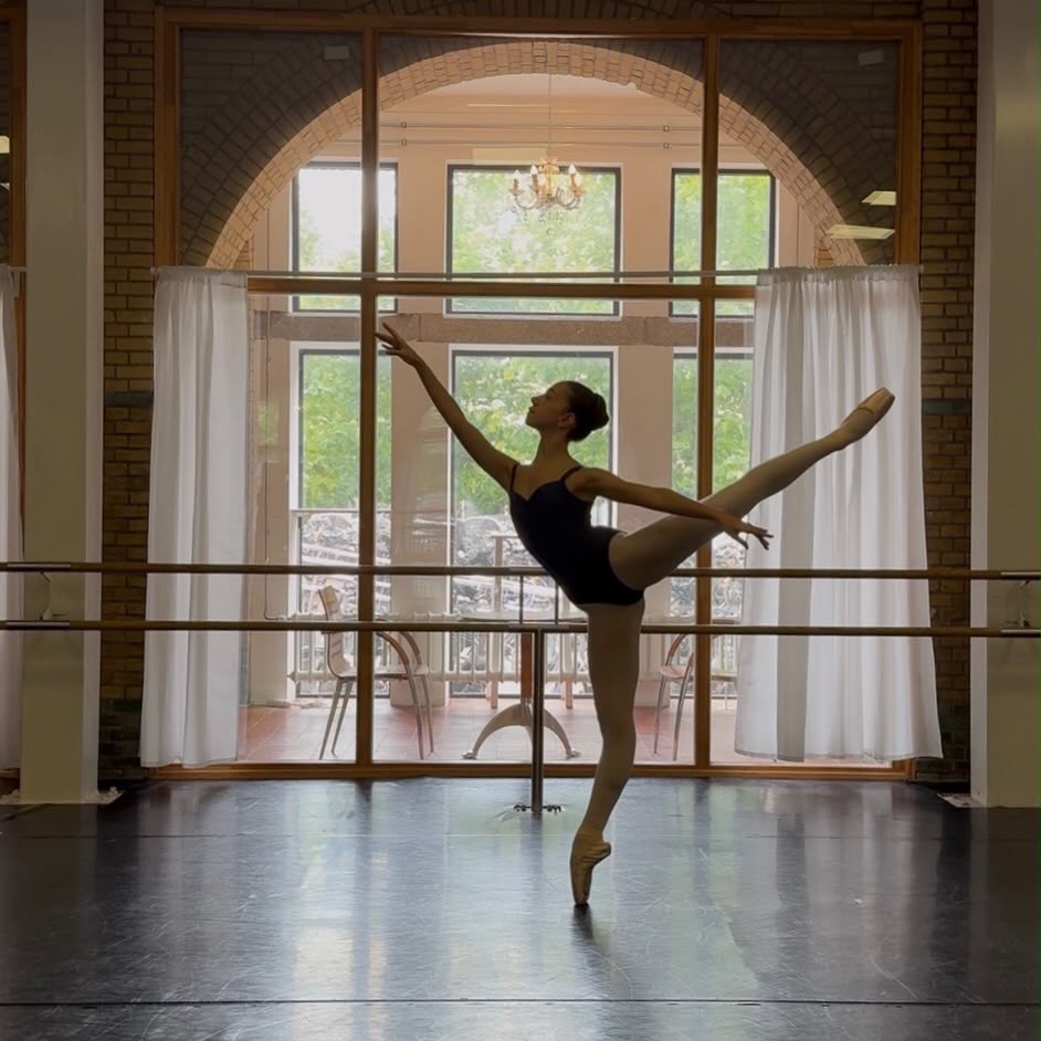 Bailarina baiana realiza aperfeiçoamento na European School of Ballet 4 bailarina baiana paula marquez europa 4