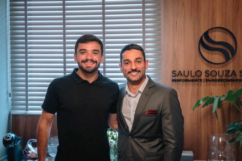 Salvador inaugura clínica de medicina integrada com foco em saúde e longevidade 4 Thiago Brandao e Saulo Souza Silva.jpg