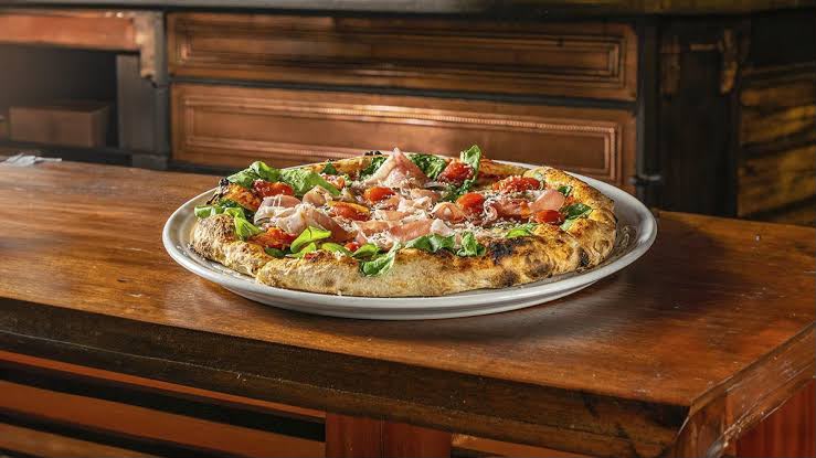 Dia da Pizza: 10 lugares para comemorar em Salvador 8 WhatsApp Image 2026 07 10 at 08.16.35