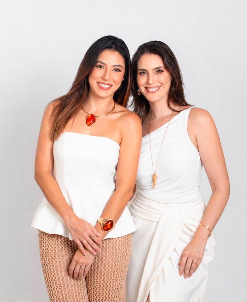 Ambiente ENTRE PAUSAS transforma livros, arte e memória em experiência imersiva na CASACOR 2 WhatsApp Image 2026 07 16 at 12.00.56