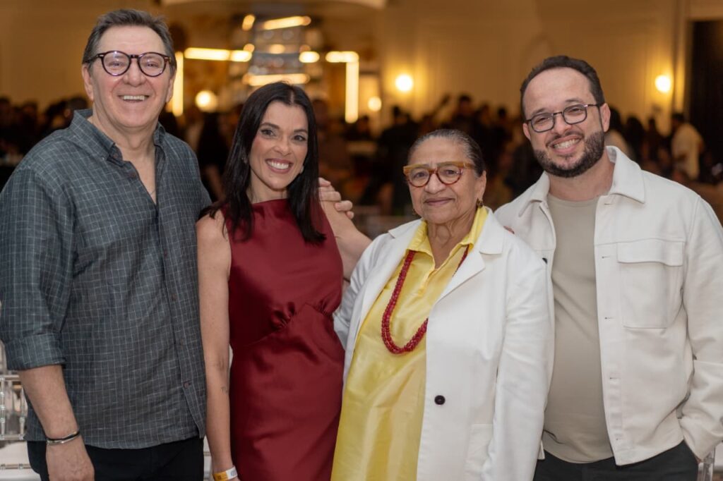 Gabriela Bandeira celebra 43 anos com chá da tarde na Bee Home 19 gabi dia 15 4