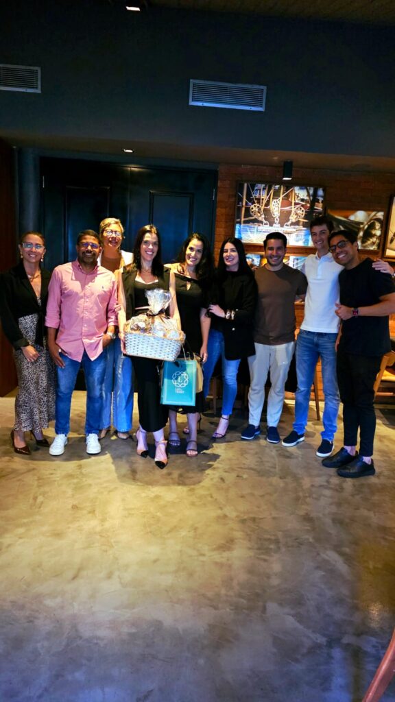 Gabriela Bandeira celebra 43 anos com chá da tarde na Bee Home 12 gabi race 2