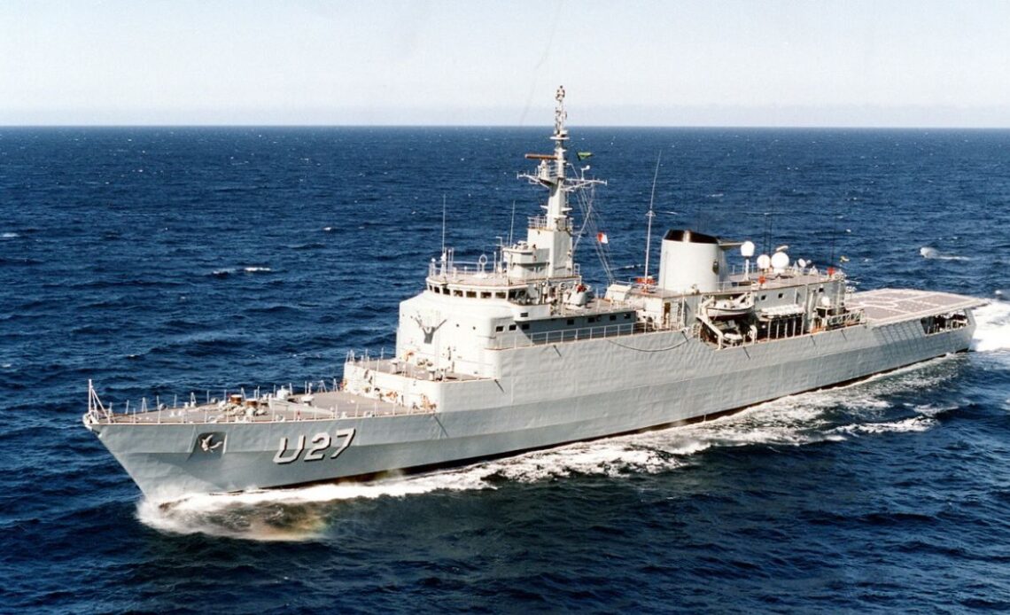 Navio-Escola 'Brasil' abre visitação gratuita no Porto de Salvador nesta semana 1 navio escola marinha brasil divulgacao