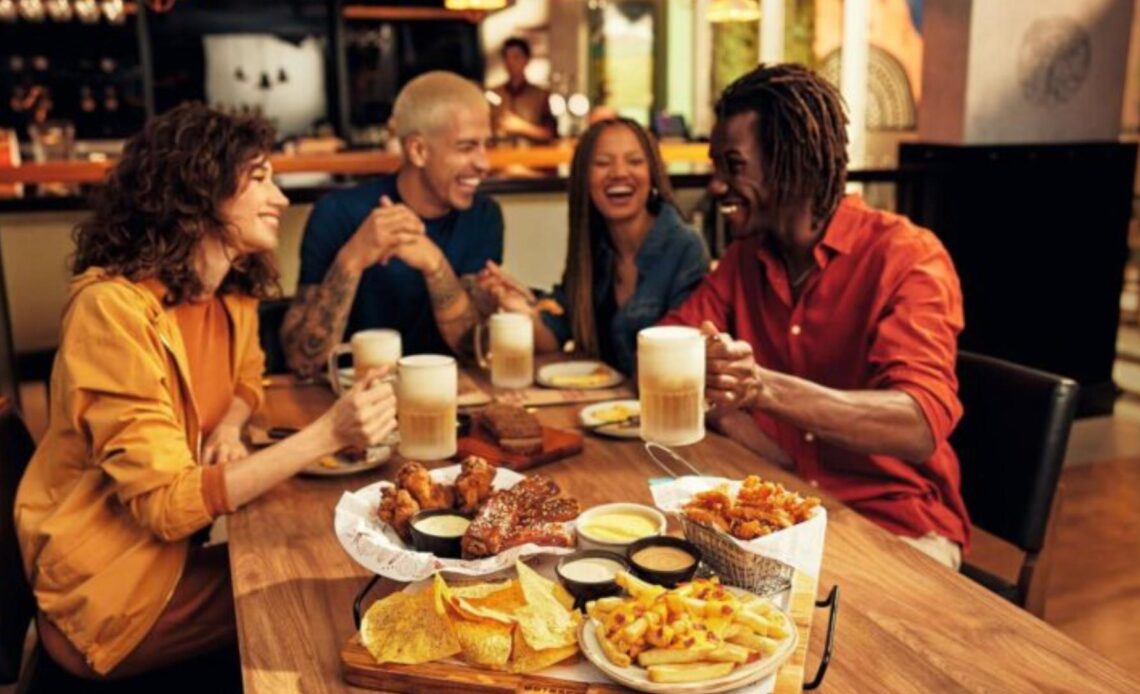 Com investimento milionário, Outback abre nova unidade em Salvador 1 outback divulgacao