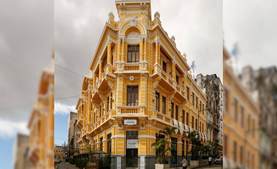 Palacete Tirachapéu combina Copa, gastronomia e música na Rua Chile 1 palacete tirachapeu