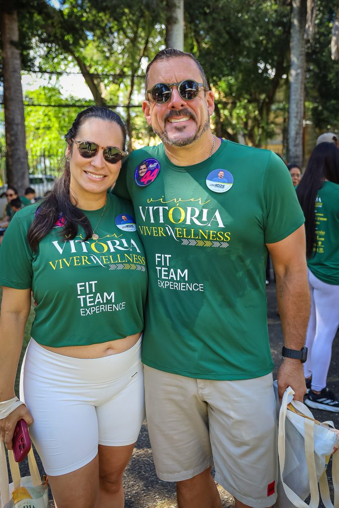 Revista Viver Vitória é lançada com manhã wellness no último sábado (22) 19 Prisicila e Gege Magalhaes.jpg 1