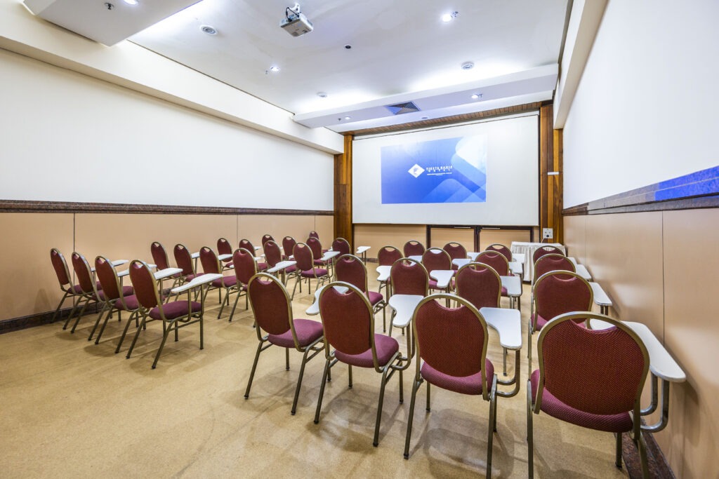 Fiesta Bahia Hotel e Convention apresenta rebranding e celebra nova fase 3 Salas menores 7 1 1