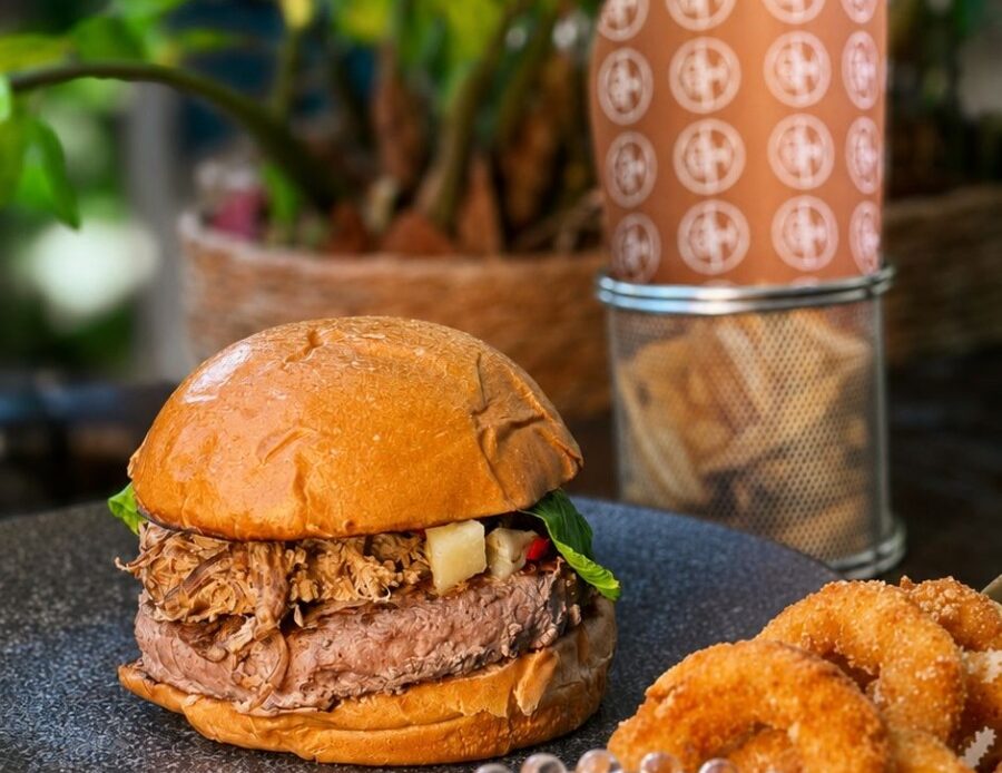 Passeio da Vitória com menu especial para o Salvador Burger Gourmet by Restaurant Week 1 WhatsApp Image 2026 08 25 at 15.30.02