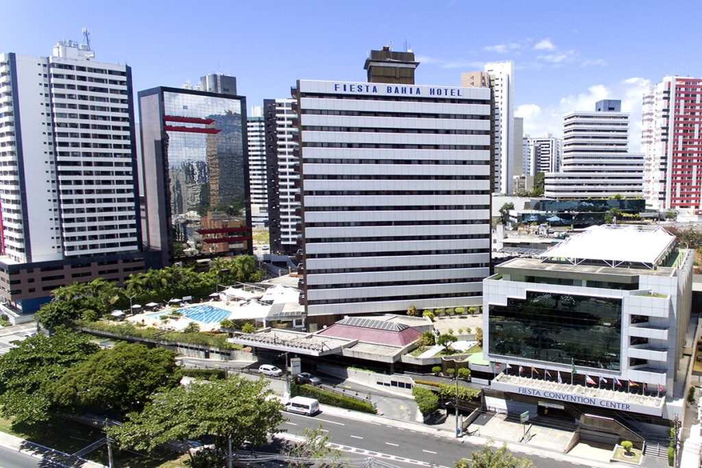 Fiesta Bahia Hotel e Convention apresenta rebranding e celebra nova fase 7 fachada 2 1