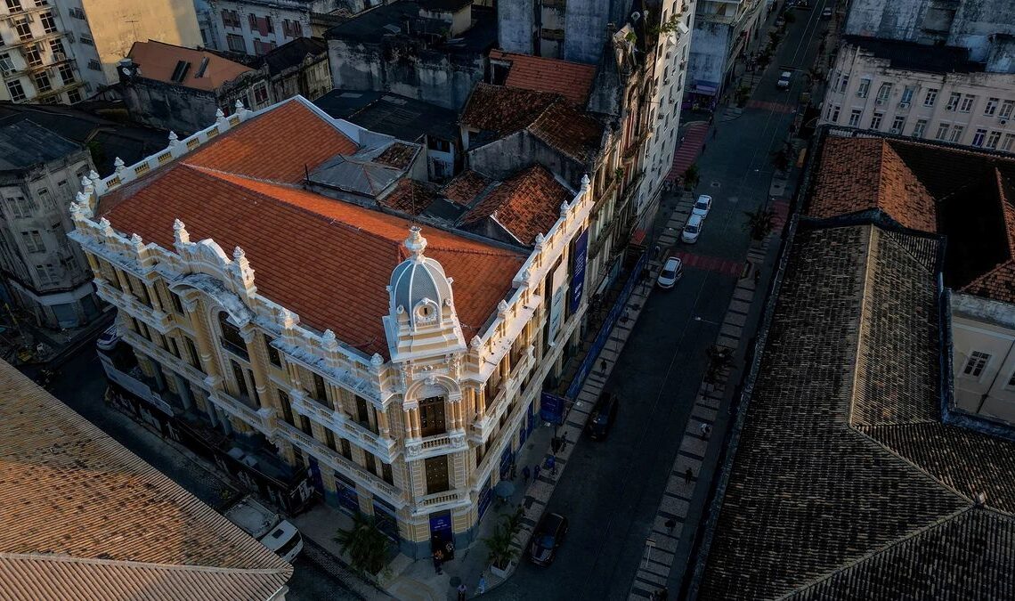 Palacete Tirachapéu recebe 1ª Feira de Arte Contemporânea da Bahia 1 Palacete Tirachapéu Feira de Arte Contemporânea Trama